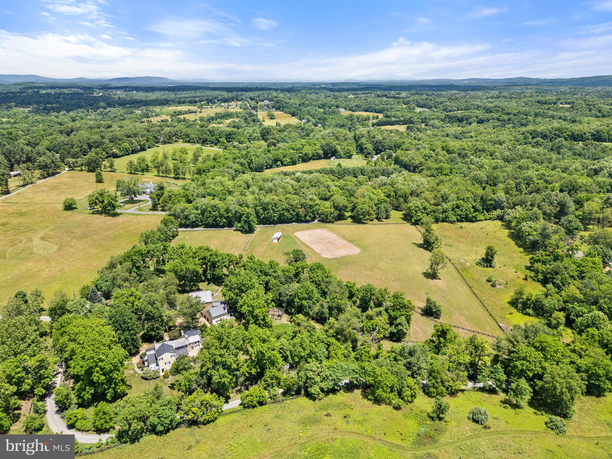 14 Acre Horse Property in Picturesque Middleburg