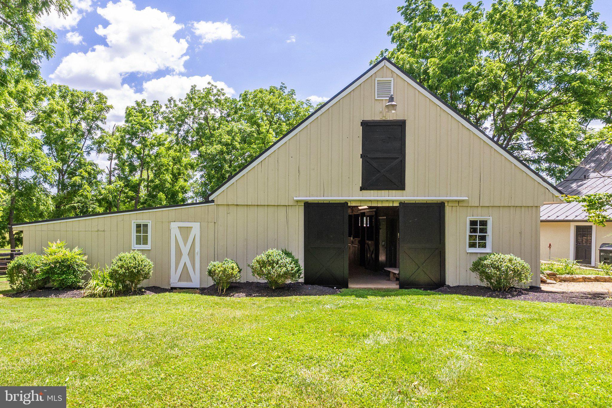 21056 Beaverdam Bridge Road Middleburg, VA 20117 - Photo 89 of 109 Large 5 Stall Barn with Hay Storage Loft