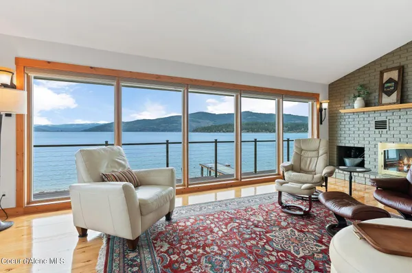 $3,600,000 | 2537 Lakeshore Drive, Sagle, ID 83860