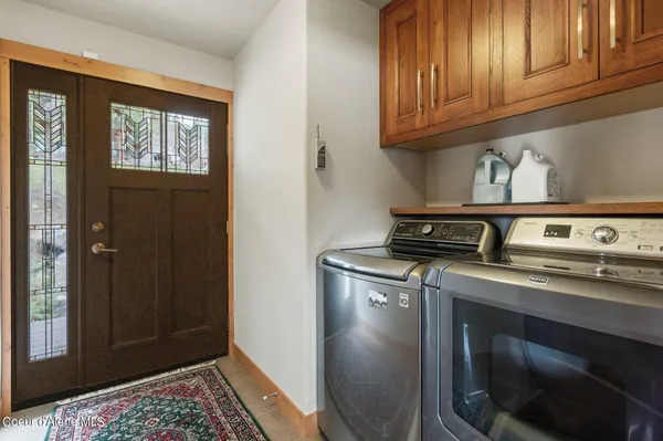 $3,600,000 | 2537 Lakeshore Drive, Sagle, ID 83860