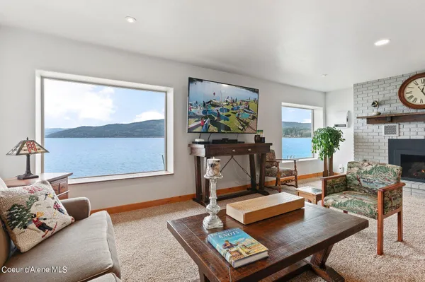 $3,600,000 | 2537 Lakeshore Drive, Sagle, ID 83860