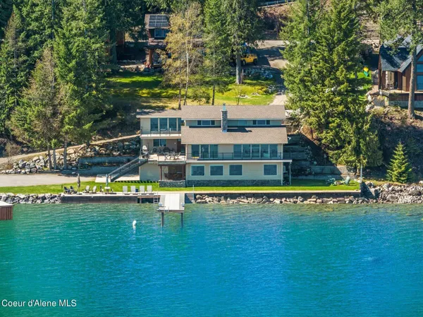 $3,600,000 | 2537 Lakeshore Drive, Sagle, ID 83860
