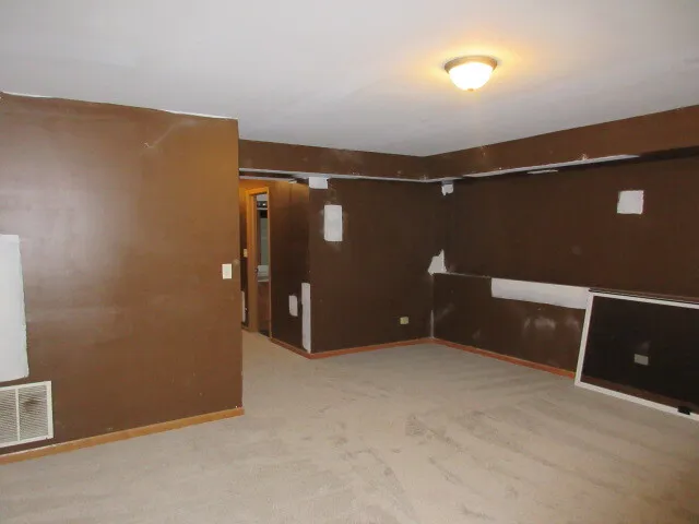 $294,900 | 11761 South Vincennes Avenue, Chicago, IL 60643