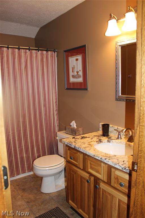 2529 Charing Cross Road Northwest Canton, OH 44708 - Photo 14 of 19 Gallery Image 14