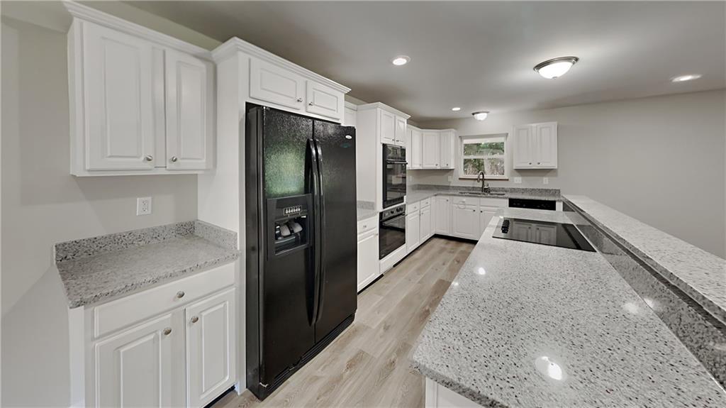 6404 Harbridge Road Indianapolis, IN 46220 - Photo 2 of 10 Gallery Image 2