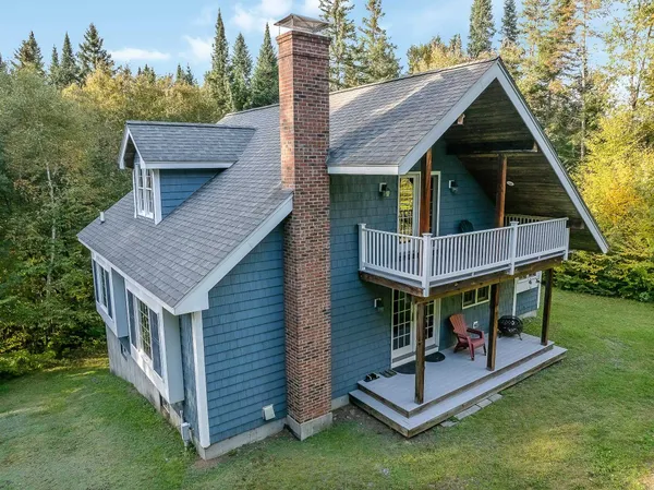 $465,000 | 73 Daniel Beard Road, Pittsburg, NH 03592