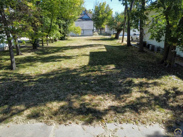 $25,000 | 820 Congress Street, Emporia, KS 66801