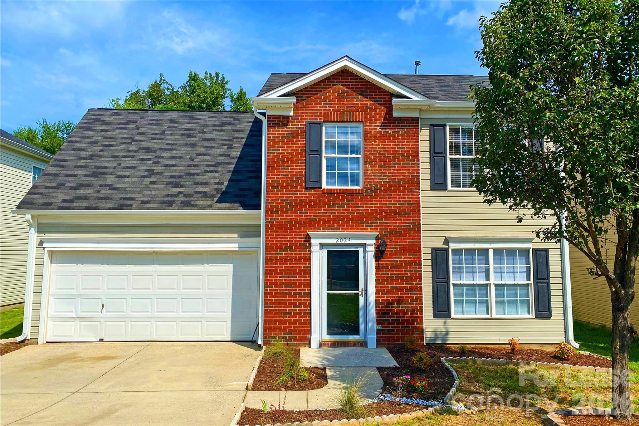2024 Pimpernel Road Charlotte, NC 28213 - Photo 1 of 33 Gallery Image 1
