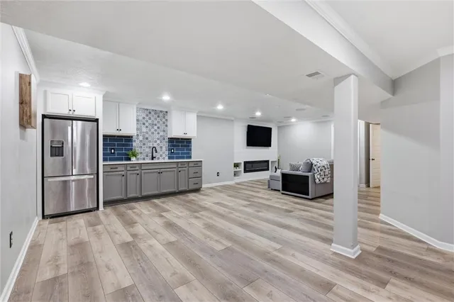 $485,000 | 313 Southwest Eagles Ridge Drive, Blue Springs, MO 64014