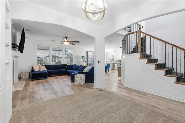 $485,000 | 313 Southwest Eagles Ridge Drive, Blue Springs, MO 64014