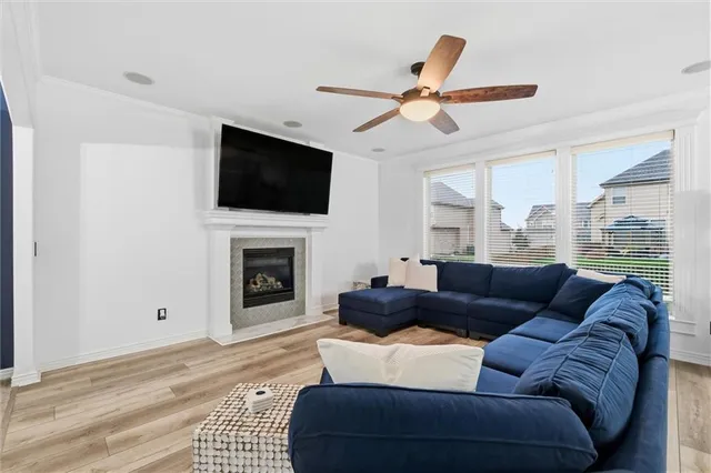 $485,000 | 313 Southwest Eagles Ridge Drive, Blue Springs, MO 64014