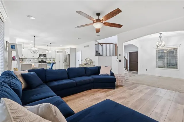 $485,000 | 313 Southwest Eagles Ridge Drive, Blue Springs, MO 64014