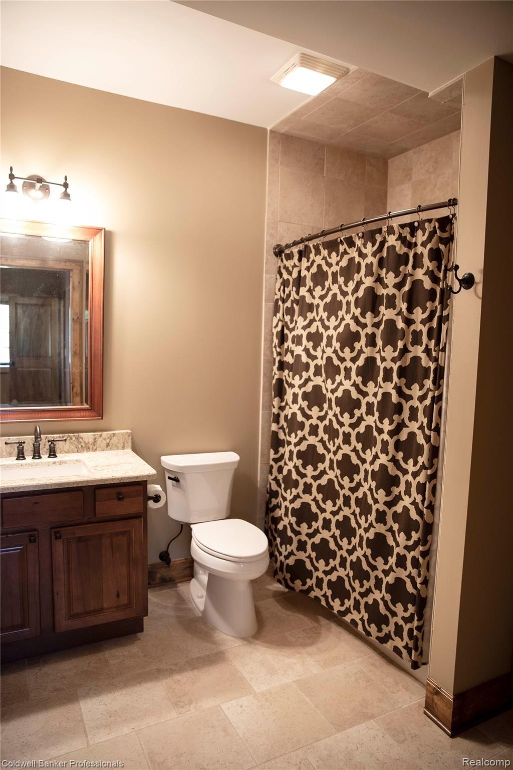 1848 East Beard Road Perry, MI 48872 - Photo 30 of 50 Full bathrooms in the lower level