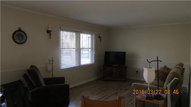 884 Camp Ground Road Erin, TN 37061 - Photo 8 of 20 Gallery Image 8