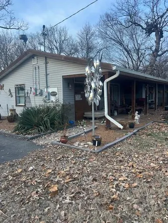 $2,350 | 13810 Byars Road, Grandview, MO 64030