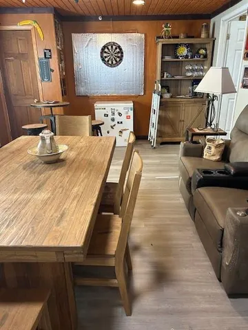 $2,350 | 13810 Byars Road, Grandview, MO 64030