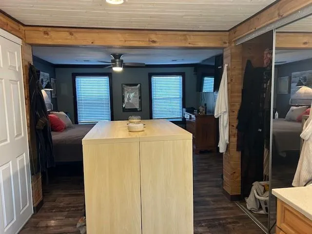 $2,350 | 13810 Byars Road, Grandview, MO 64030