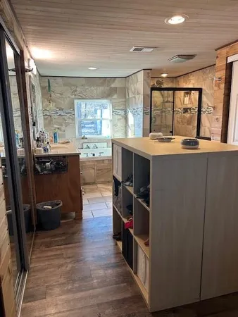 $2,350 | 13810 Byars Road, Grandview, MO 64030