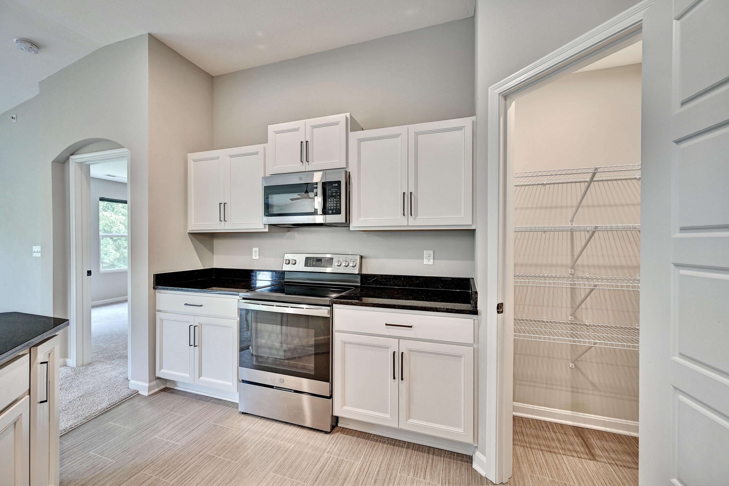 2307 Piazza Ridge Covington, KY 41017 - Photo 16 of 37 DSC_9148_49_50_51_52Interior01