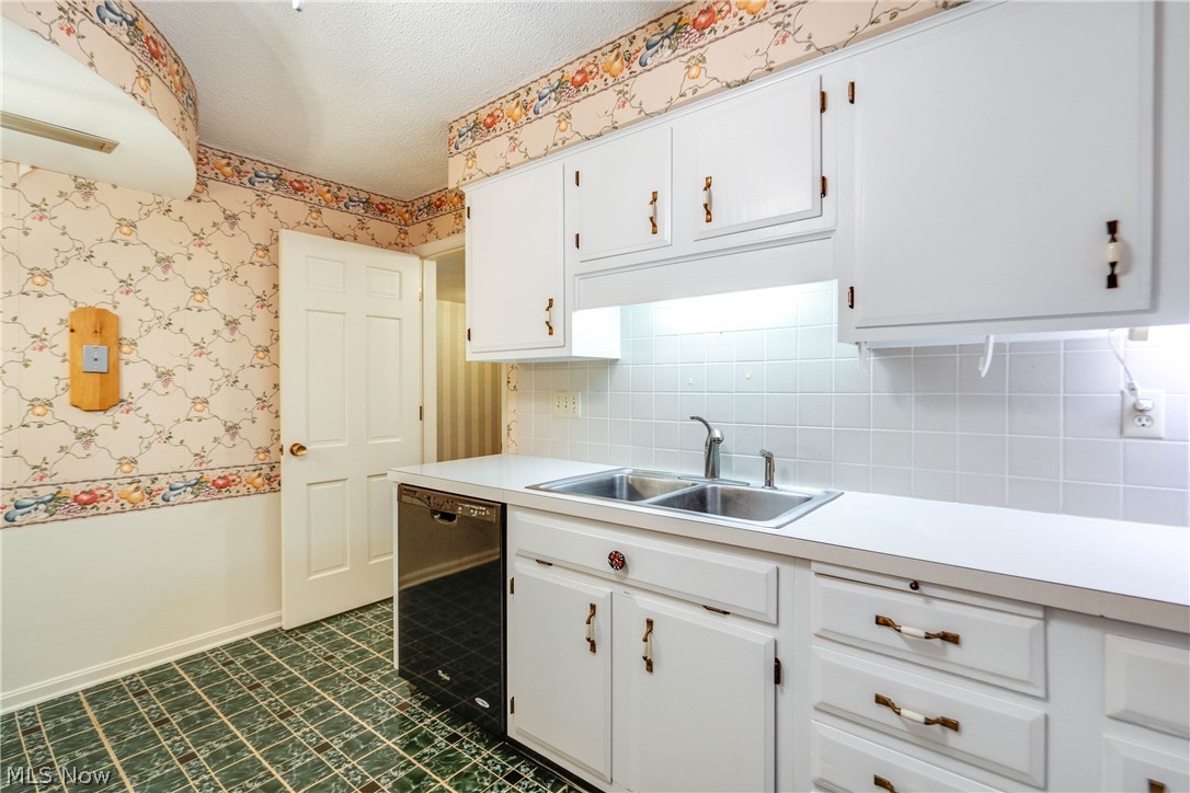 2365 Covington Road, Unit 422 Akron, OH 44313 - Photo 17 of 33