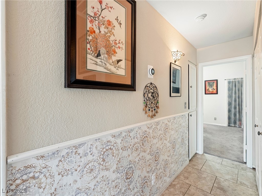 2624 Shakespeare Road Las Vegas, NV 89108 - Photo 18 of 35 hallway