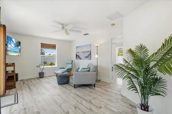$799,000 | 221 41st Avenue, St. Pete Beach, FL 33706
