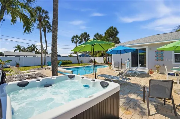 $799,000 | 221 41st Avenue, St. Pete Beach, FL 33706