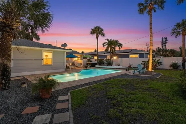 $799,000 | 221 41st Avenue, St. Pete Beach, FL 33706