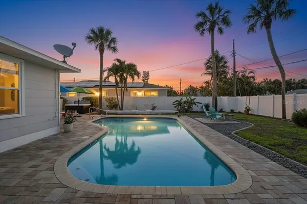 $799,000 | 221 41st Avenue, St. Pete Beach, FL 33706
