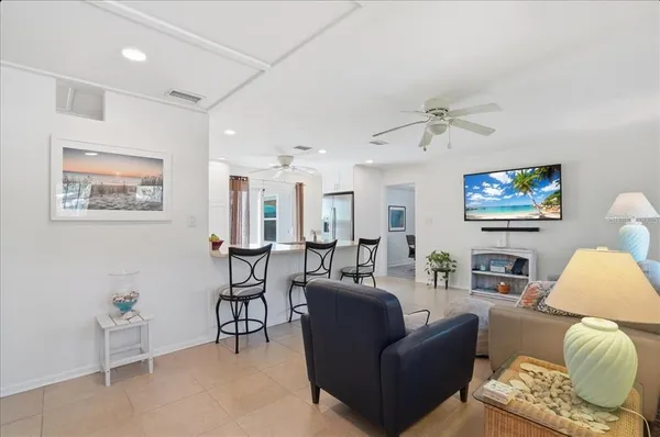 $799,000 | 221 41st Avenue, St. Pete Beach, FL 33706