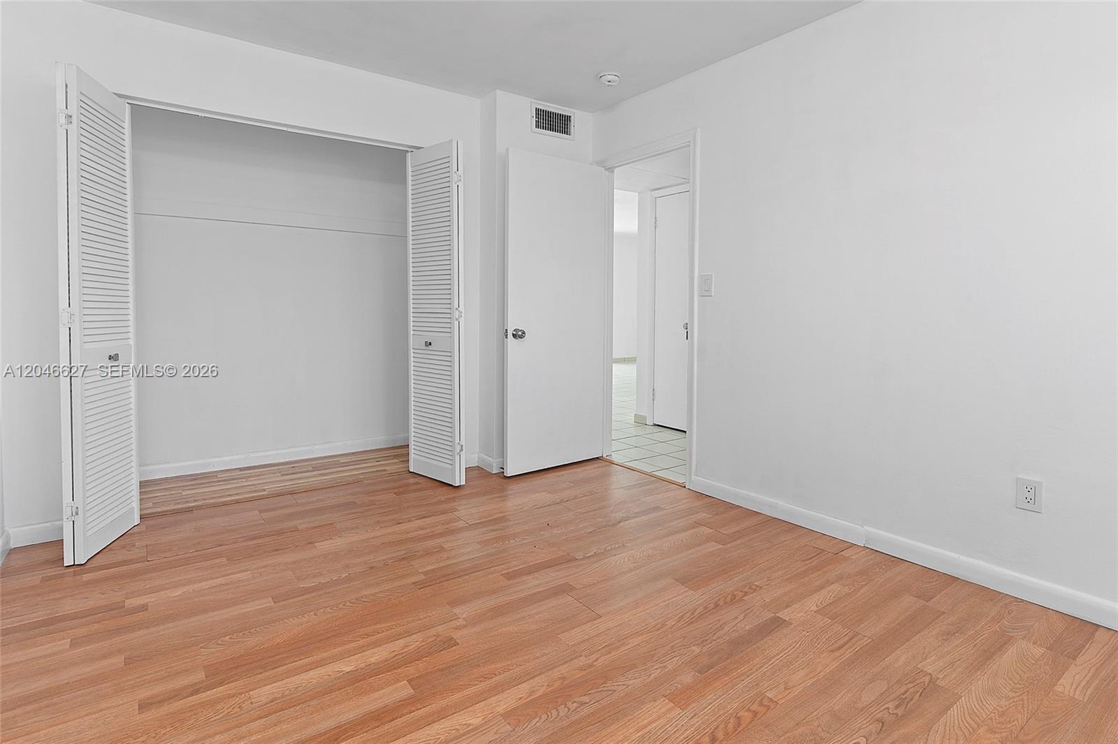 10112 Southwest 23rd Street Miami, FL 33165 - Photo 21 of 32