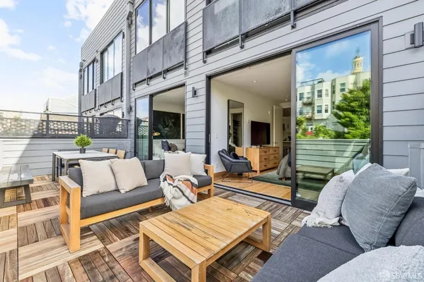 $2,349,000 | 2160 Hayes Street, Unit 2, San Francisco, CA 94117