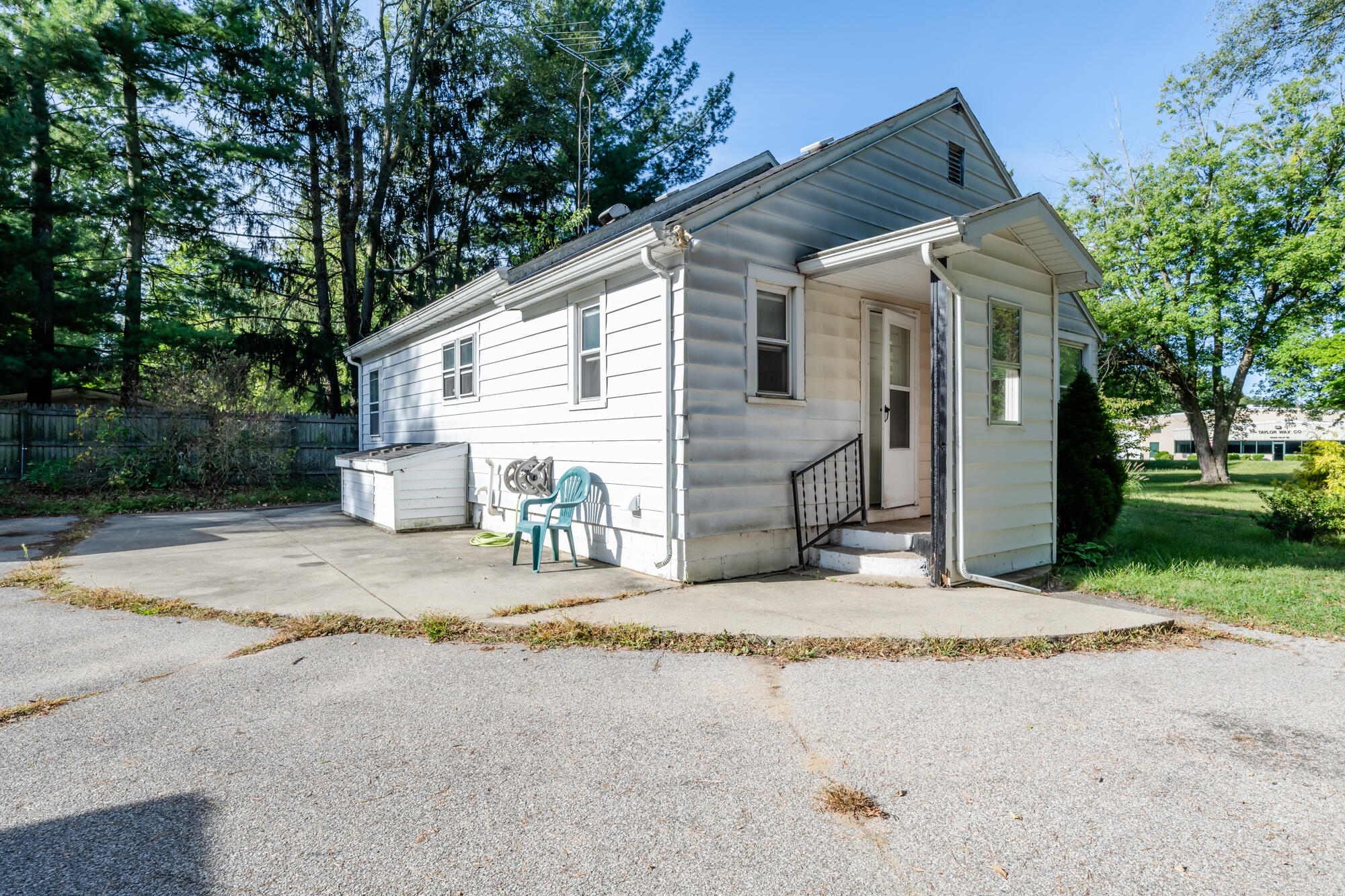 13081 California Road Sawyer, MI 49125 - Photo 21 of 31 California-121