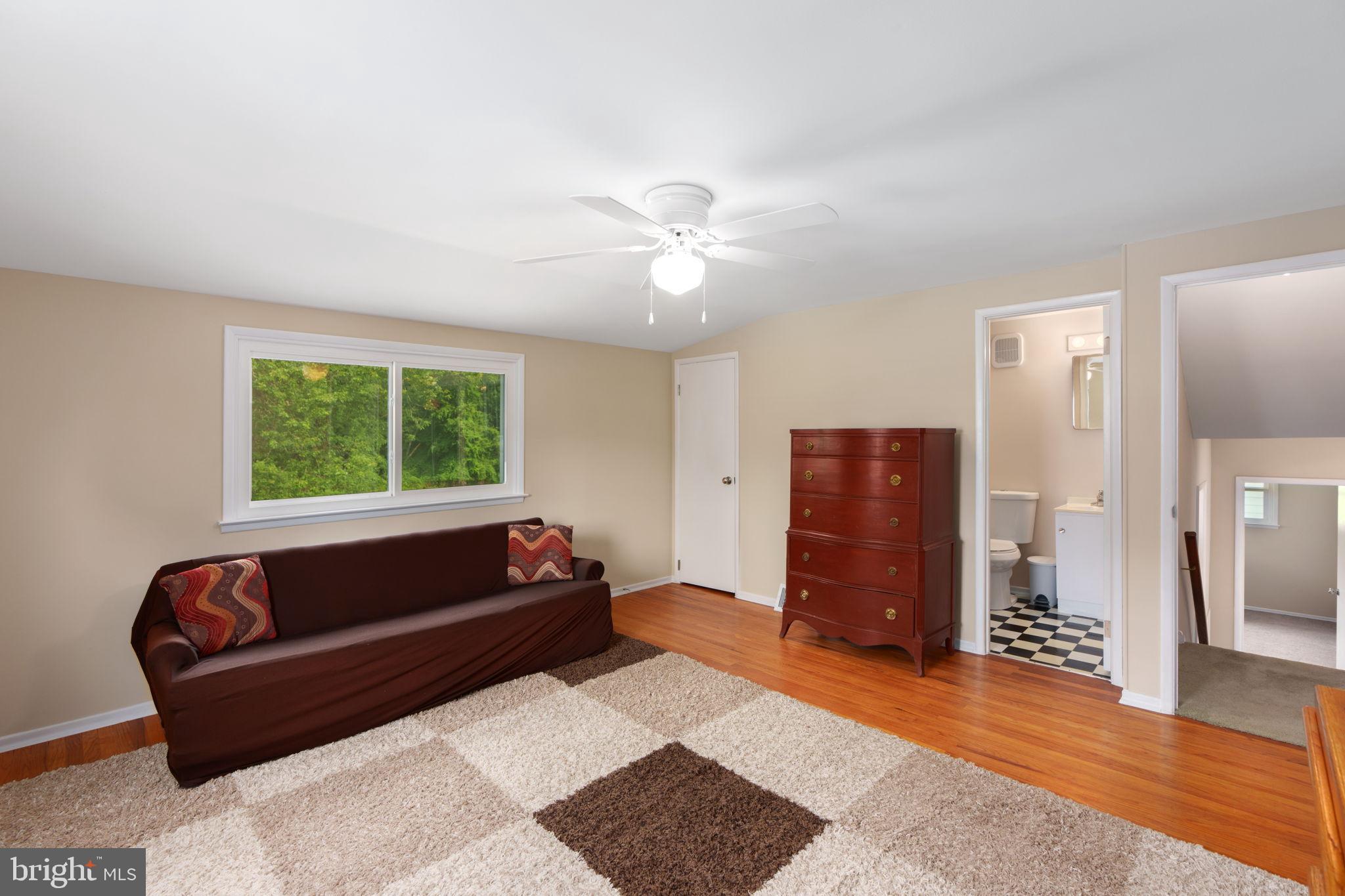 1001 Mueller Road Warminster, PA 18974 - Photo 32 of 39 Spacious room with lots of light and private bath.