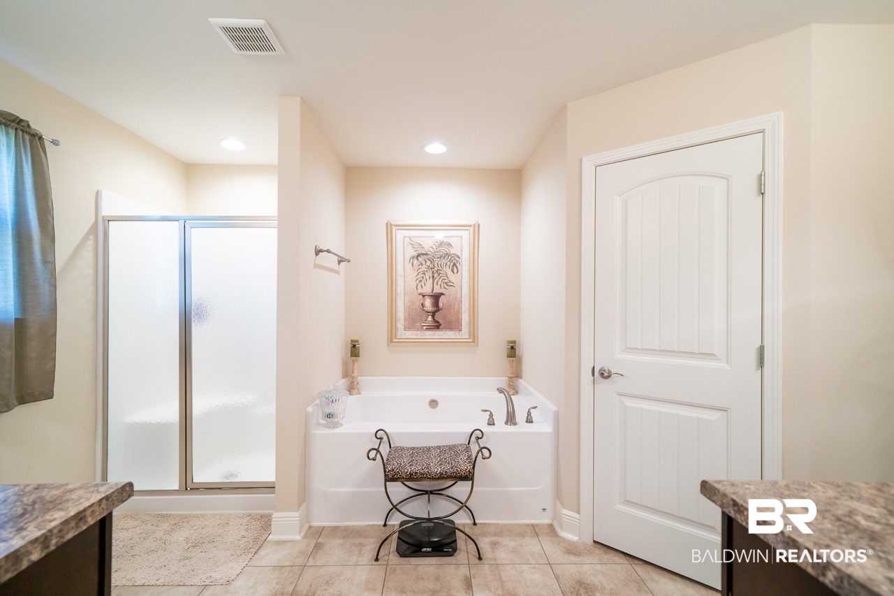 2029 Tammany Court Foley, AL 36535 - Photo 15 of 43 Master Bathroom