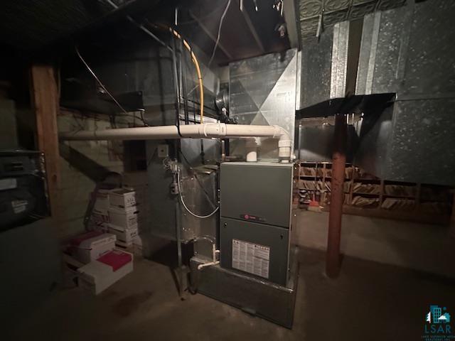 301 Chestnut Street Virginia, MN 55792 - Photo 29 of 31 View of utility room