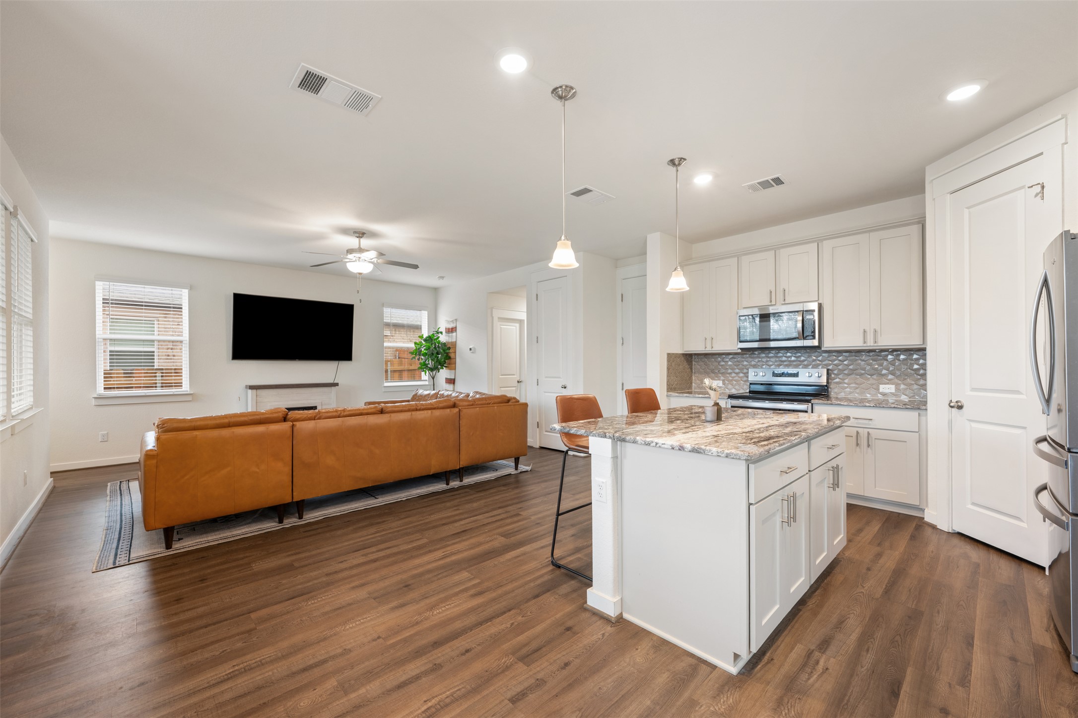 8204 Prairie Rye Drive Lago Vista, TX 78645 - Photo 38 of 39 Open floor plan great for entertaining!!