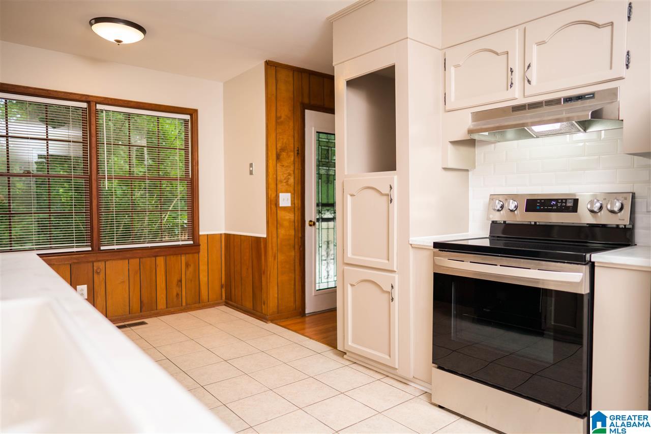 307 Orchid Road Birmingham, AL 35215 - Photo 9 of 21