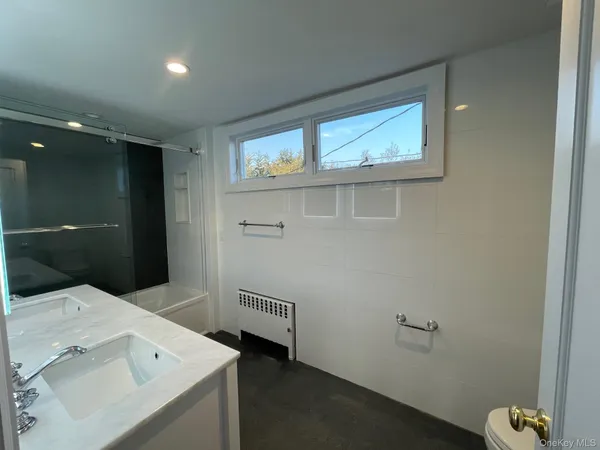 $5,800 | 45 West Penn Street, Long Beach, NY 11561