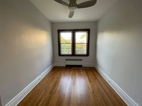 $5,800 | 45 West Penn Street, Long Beach, NY 11561