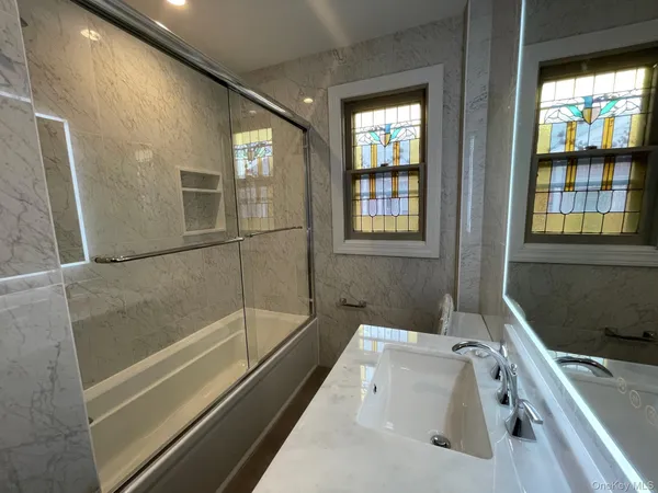 $5,800 | 45 West Penn Street, Long Beach, NY 11561