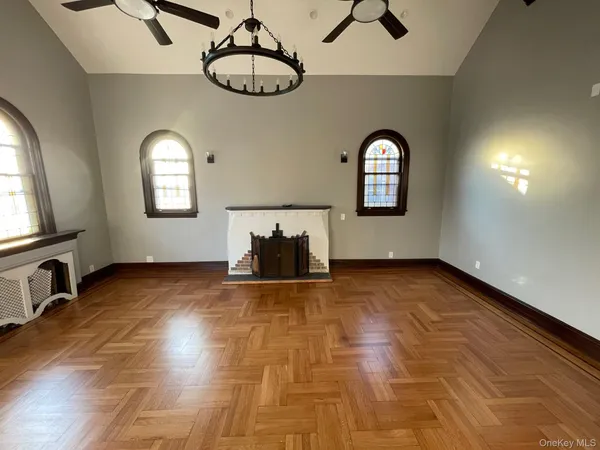 $5,800 | 45 West Penn Street, Long Beach, NY 11561