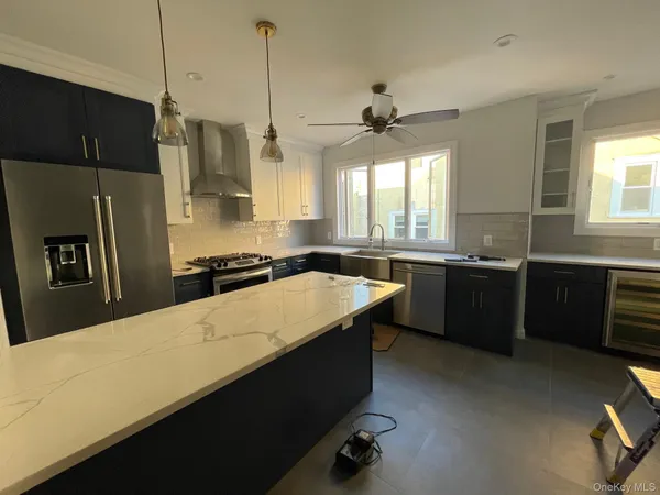 $5,800 | 45 West Penn Street, Long Beach, NY 11561