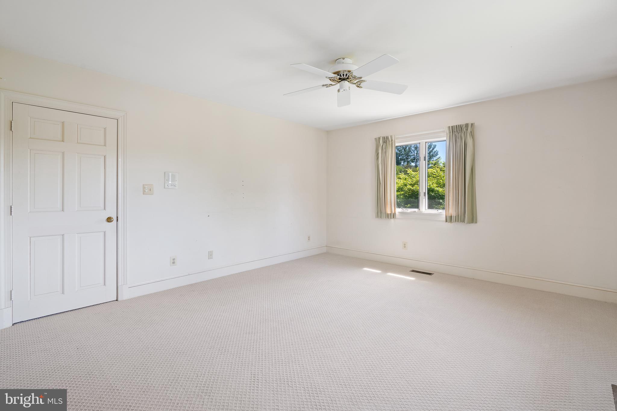 587 Foxcroft Road Warrenton, VA 20186 - Photo 23 of 38 Gallery Image 23