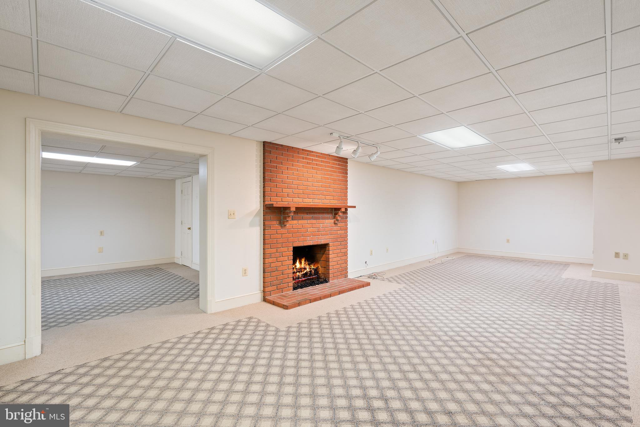 587 Foxcroft Road Warrenton, VA 20186 - Photo 25 of 38 Lower level