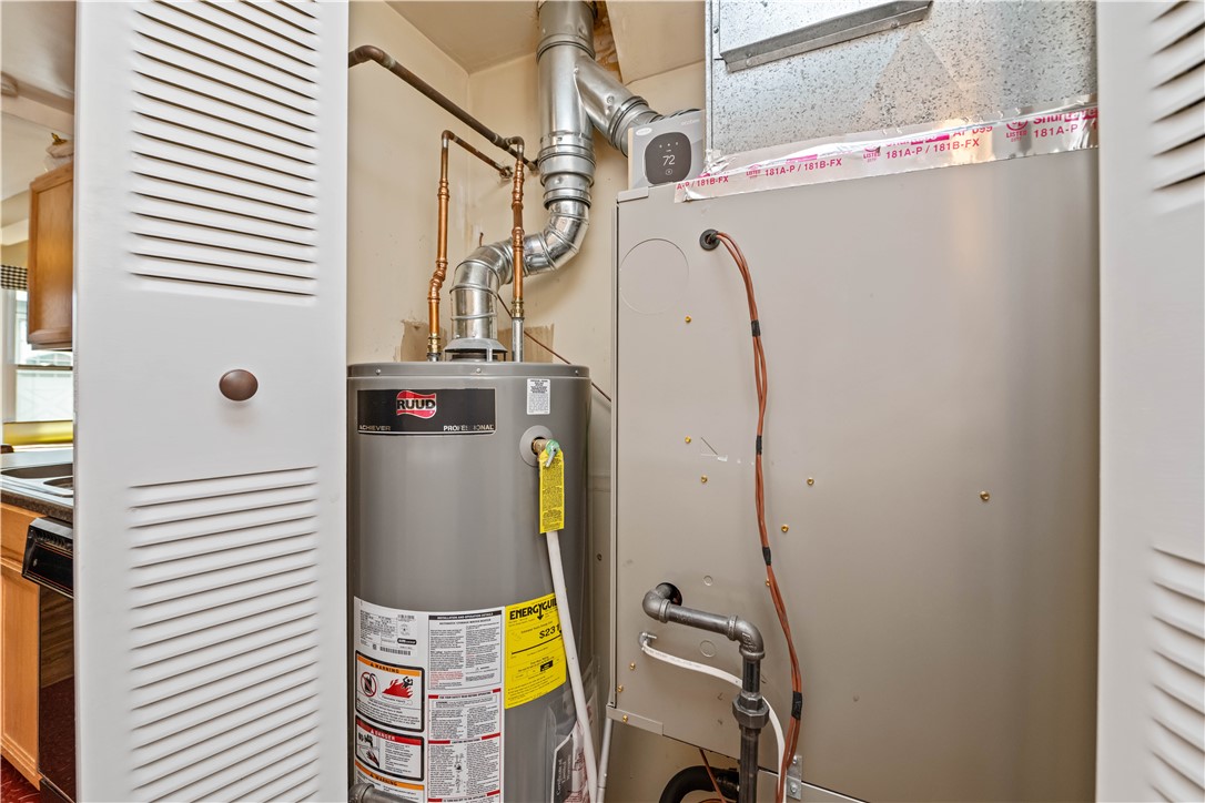 22 Foxcroft Trail Perinton, NY 14450 - Photo 15 of 31 2024 Furnace, 2024 AC, 2024 Hot Water Tank