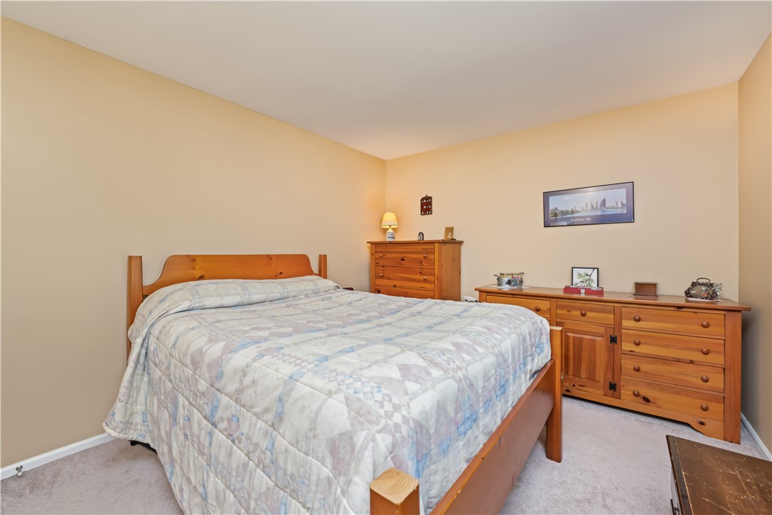 22 Foxcroft Trail Perinton, NY 14450 - Photo 18 of 31 Bedroom #1