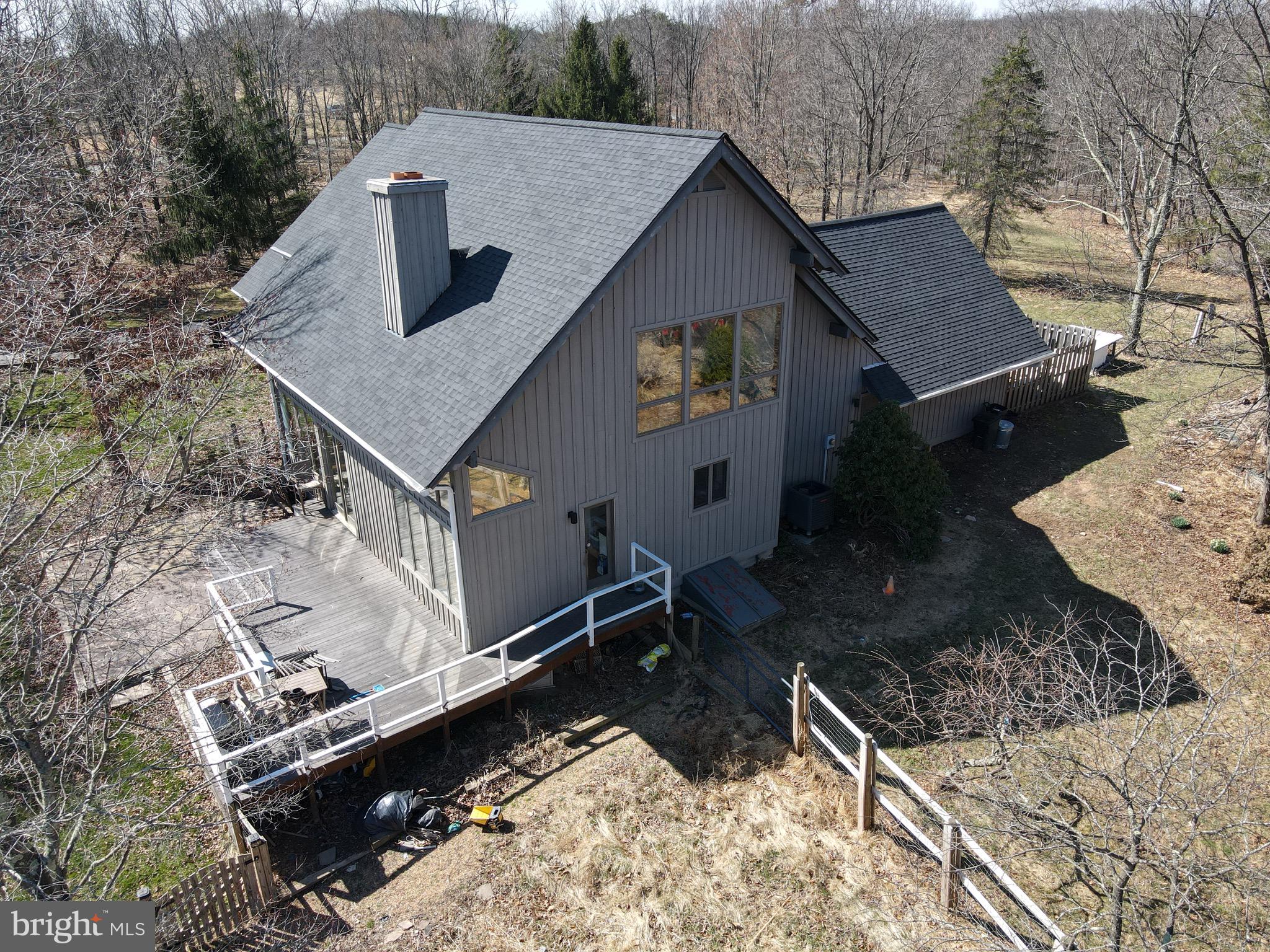 85 Troy Road Berkeley Springs, WV 25411 - Photo 3 of 32 Gallery Image 3
