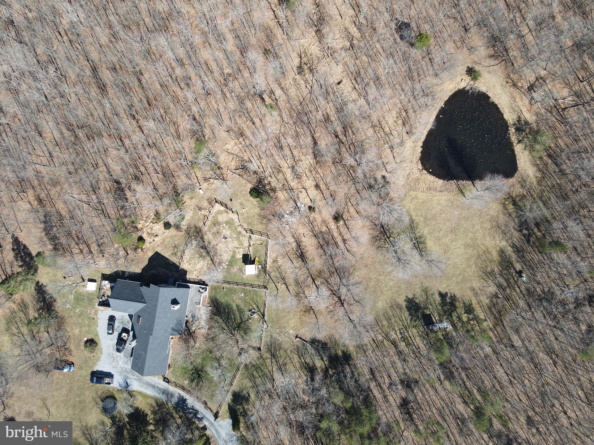 85 Troy Road Berkeley Springs, WV 25411 - Photo 7 of 32 Gallery Image 7