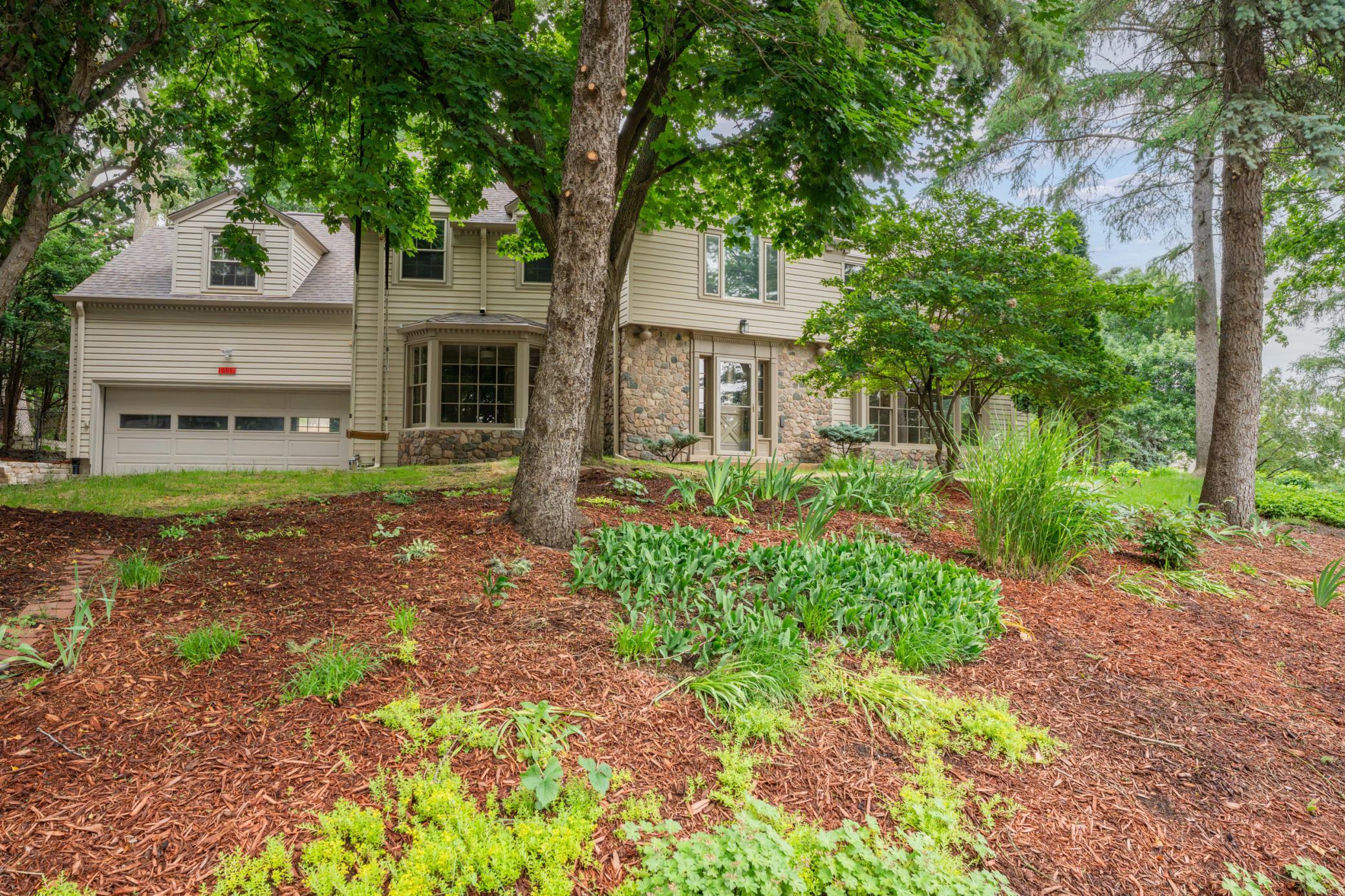 1118 Plummer Circle Southwest Rochester, MN 55902 - Photo 2 of 74